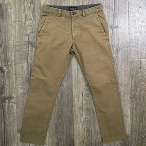 Banana Republic - slim chino pants - Sz 29W (dark tan / light brown)